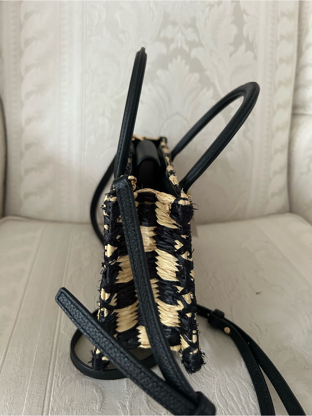 So unique! Tory Burch ELLA HAND-CROCHETED EAST-WEST TOTE - Picture 12 of 12